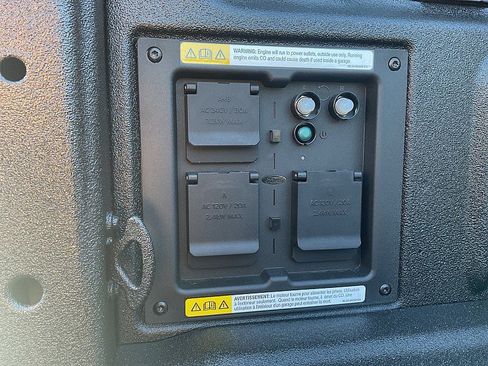 New 2025 Ford F150 Lariat w/ Equipment Group 501A Mid image 10