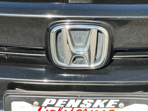 Used 2018 Honda Civic Sport Touring image 39