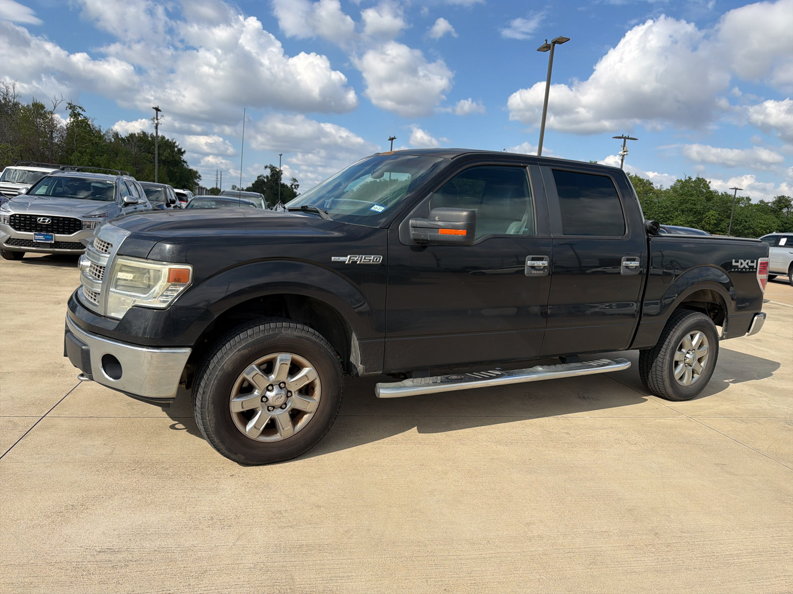 Used 2014 Ford F150 XLT w/ XLT Chrome Package AWD/4WD image 28