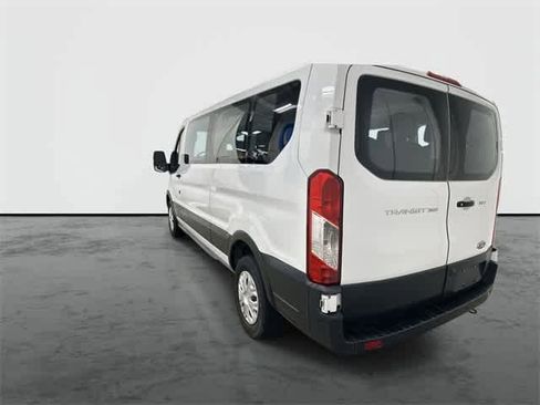 Used 2022 Ford Transit 350 XLT image 2