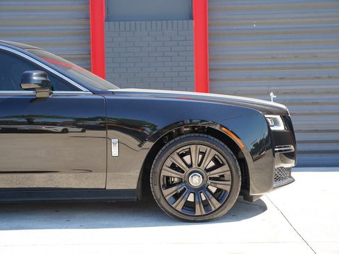 Used 2021 Rolls-Royce Ghost image 7