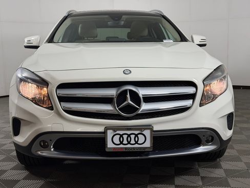 Used 2017 Mercedes-Benz GLA 250 4MATIC image 6