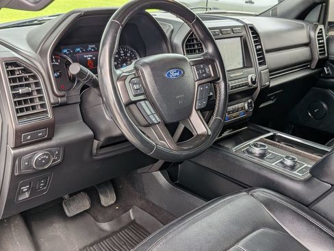Used 2021 Ford Expedition Max Limited AWD/4WD image 36