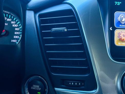 Used 2019 Chevrolet Tahoe LT image 26