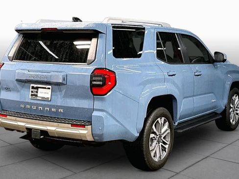 Used 2025 Toyota 4Runner Limited AWD/4WD image 13