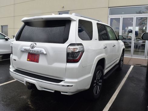 Used 2023 Toyota 4Runner Limited image 3