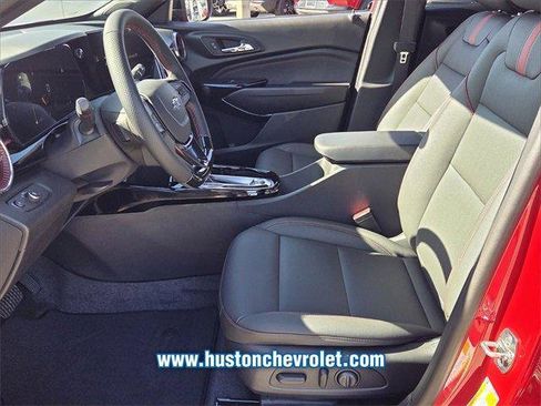 New 2026 Chevrolet Trax RS w/ Driver Confidence Package image 9