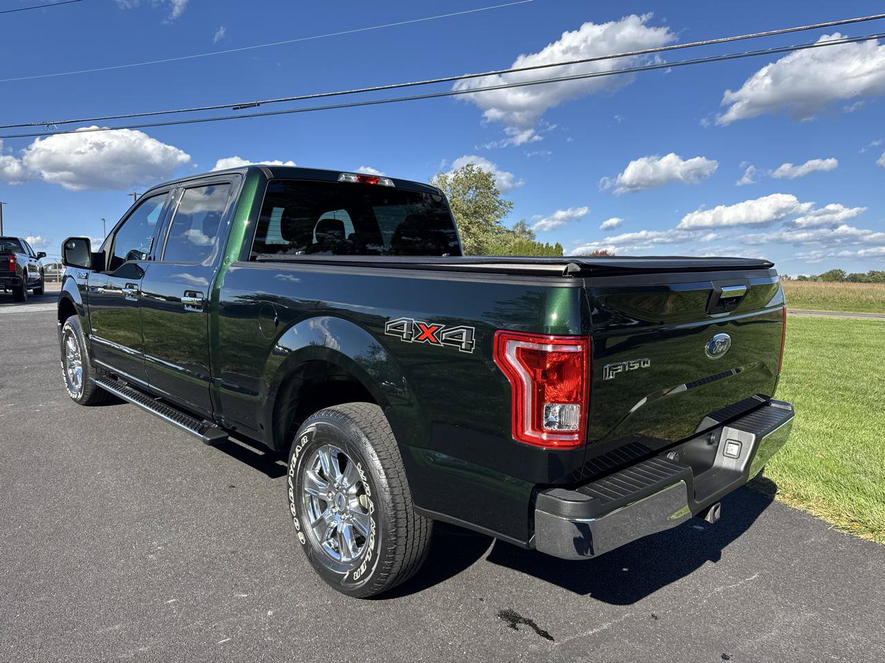 Used 2015 Ford F150 XLT w/ Equipment Group 301A Mid AWD/4WD image 3