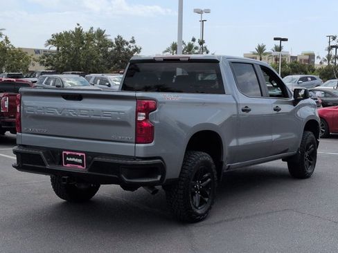 Used 2025 Chevrolet Silverado 1500 Custom Trail Boss AWD/4WD image 8