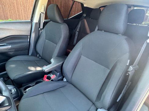 Used 2024 Nissan Kicks S image 24