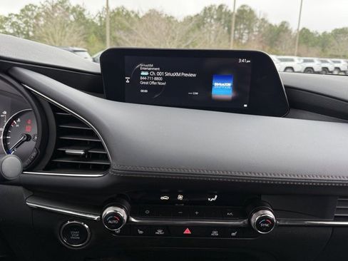 Used 2022 MAZDA MAZDA3 s image 18