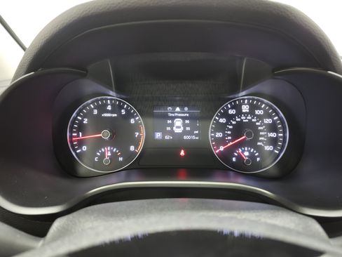 Used 2020 Kia Forte LXS FWD image 25