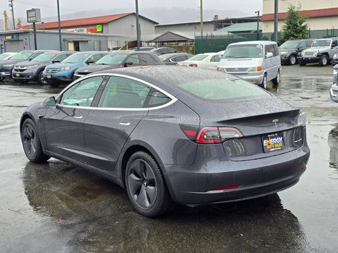 Used 2018 Tesla Model 3 Long Range AWD/4WD image 5