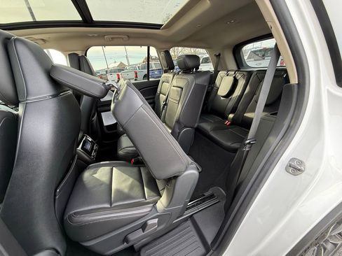 Used 2023 Lincoln Aviator Reserve w/ Equipment Group 201A image 39