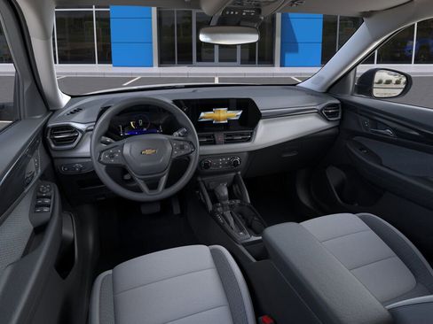 New 2026 Chevrolet TrailBlazer LS w/ LS Convenience Package AWD/4WD image 15
