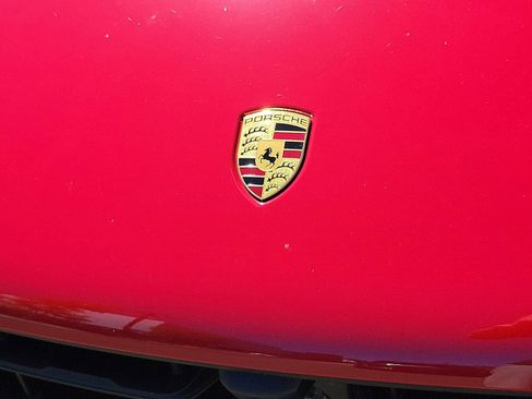 New 2025 Porsche Macan Turbo AWD/4WD image 38