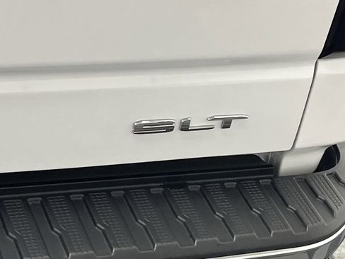 Certified 2024 GMC Sierra 1500 SLT w/ SLT Premium Plus Package image 37