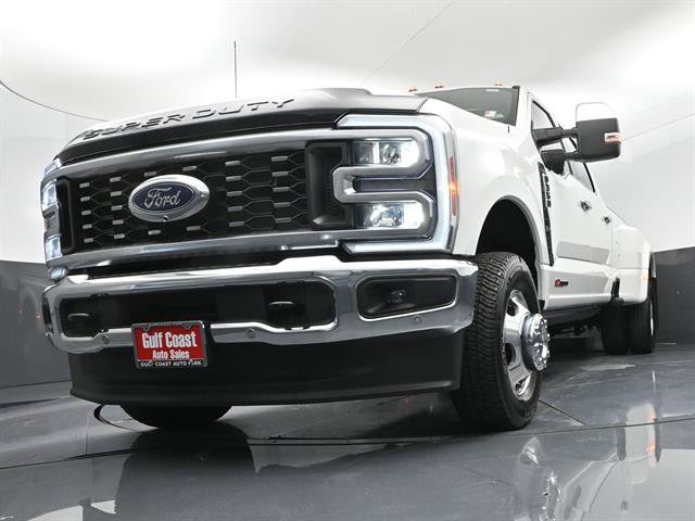 Certified 2025 Ford F350 King Ranch w/ Chrome Package AWD/4WD image 36