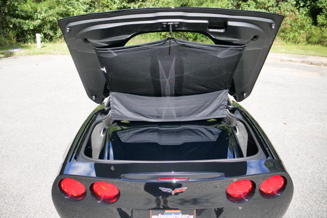 Used 2010 Chevrolet Corvette Grand Sport w/ Preferred Equipment Group RWD image 19