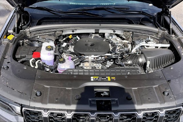 New 2026 Jeep Grand Cherokee 4WD image 11