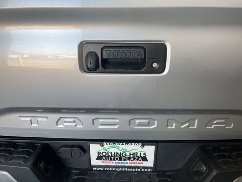 Used 2023 Toyota Tacoma SR5 RWD image 45