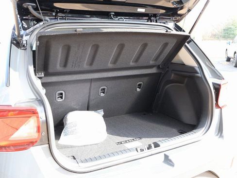 New 2026 Hyundai Venue SEL image 16