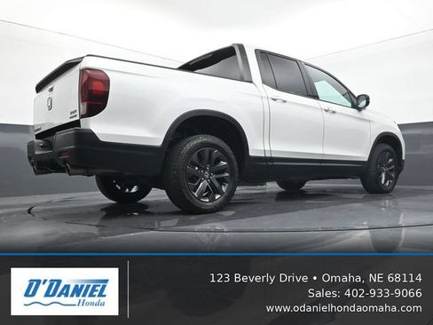 Used 2023 Honda Ridgeline Sport image 12