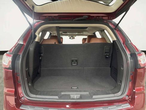 Used 2016 Chevrolet Traverse LT AWD/4WD image 5