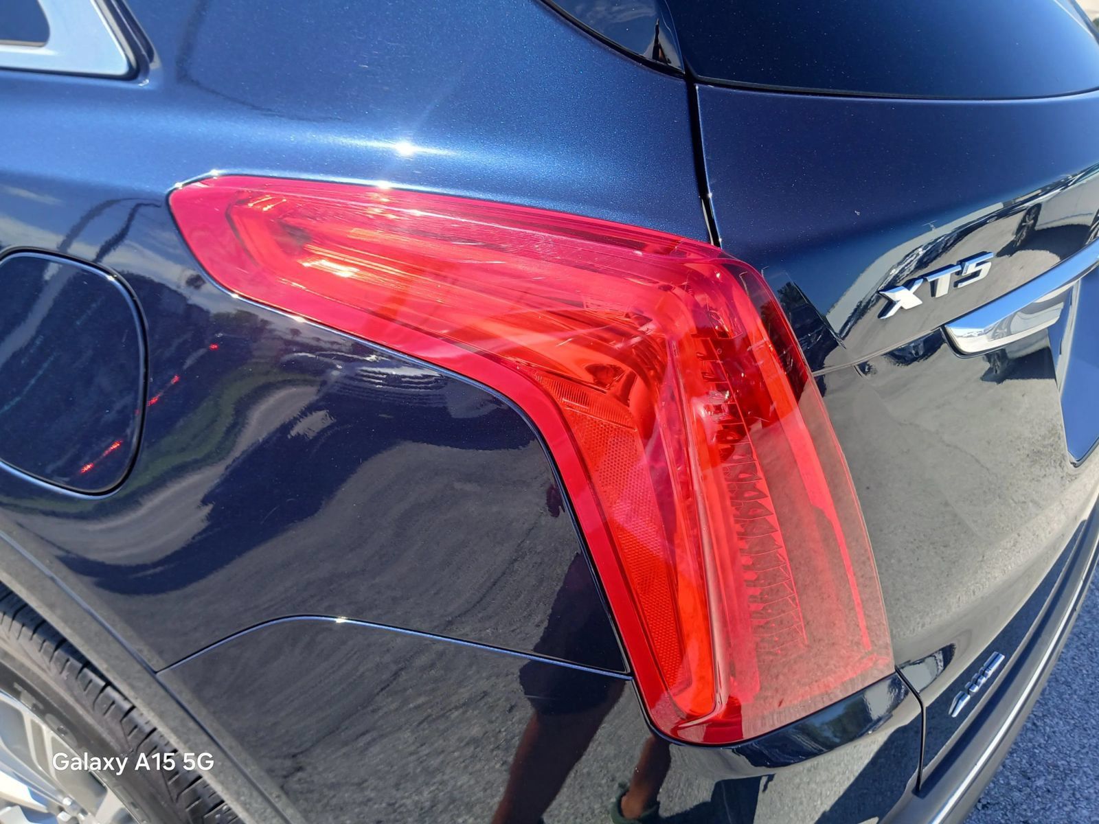 Used 2017 Cadillac XT5 Luxury w/ Driver Awareness Package AWD/4WD image 14