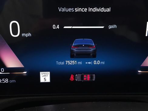 Used 2023 BMW 330i xDrive Sedan w/ Premium Package AWD/4WD image 22