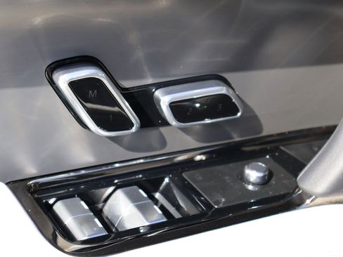 Certified 2023 Land Rover Range Rover Sport SE image 13