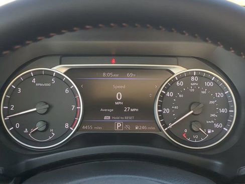 Used 2025 Nissan Sentra SR w/ Midnight Edition FWD image 24