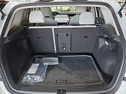 New 2026 Volkswagen Taos SE AWD/4WD image 19