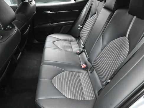 Used 2023 Toyota Camry SE w/ Convenience Package FWD image 29