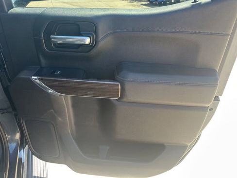 Used 2020 Chevrolet Silverado 1500 LT w/ All-Star Edition AWD/4WD image 18