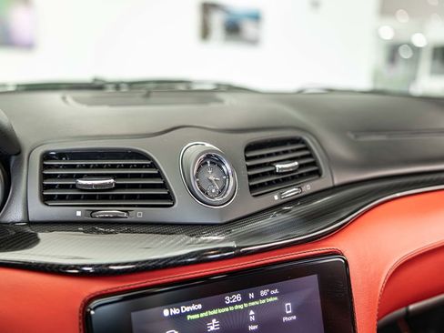 Used 2018 Maserati GranTurismo Sport RWD image 25