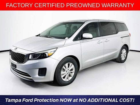 Used 2018 Kia Sedona L FWD image 1