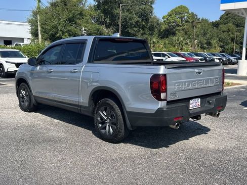Certified 2025 Honda Ridgeline Sport image 4