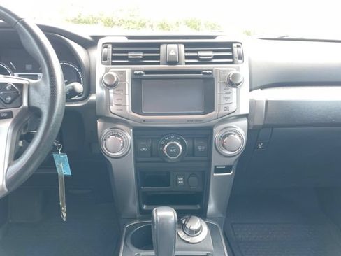 Used 2019 Toyota 4Runner SR5 Premium AWD/4WD image 17
