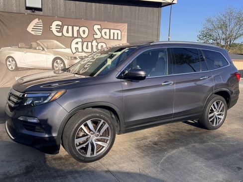 Used 2016 Honda Pilot Touring image 4