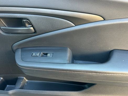 Certified 2024 Honda Ridgeline TrailSport image 18