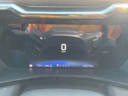 Used 2023 Chevrolet Colorado Z71 w/ Z71 Convenience Package 2 AWD/4WD image 19