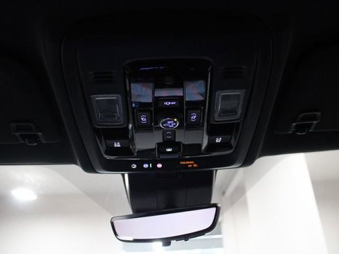 New 2026 GMC Yukon XL Elevation w/ Elevation Premium Package AWD/4WD image 44