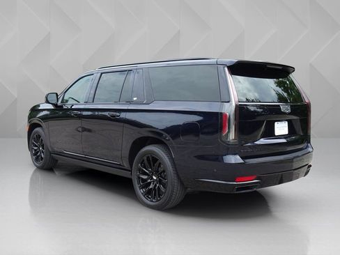 Certified 2023 Cadillac Escalade ESV Sport Platinum w/ LPO, ONYX Package AWD/4WD image 3