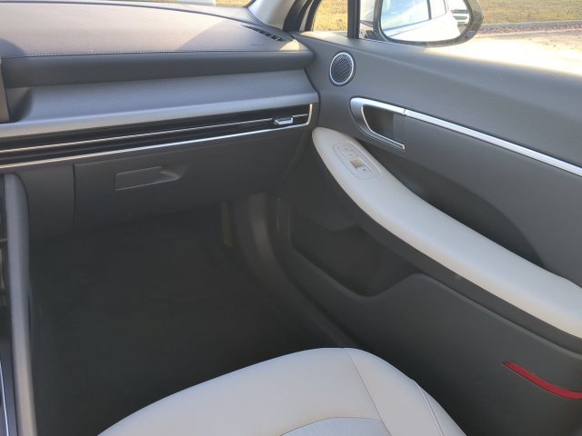 Certified 2026 Hyundai Sonata SEL AWD/4WD image 15