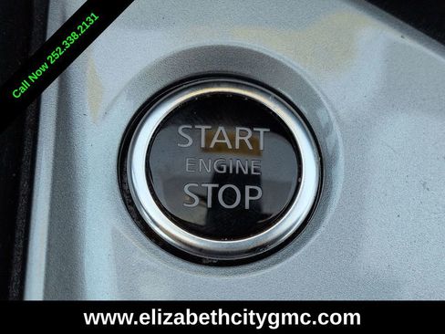 Used 2025 Nissan Altima 2.5 SV FWD image 27