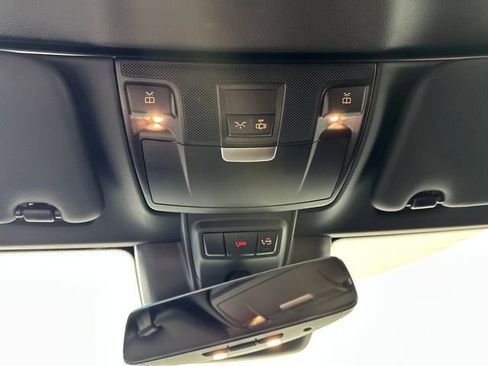 Used 2023 Mercedes-Benz C 300 4MATIC Cabriolet image 23