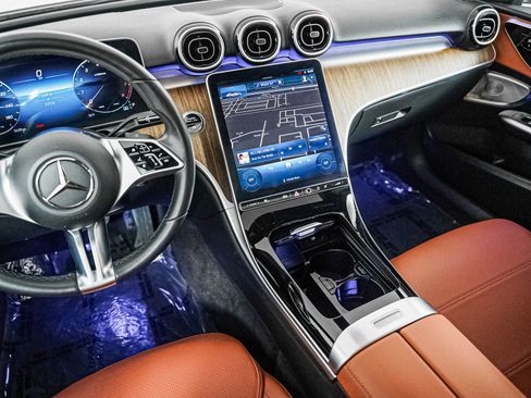 Certified 2024 Mercedes-Benz C 300 Sedan image 17