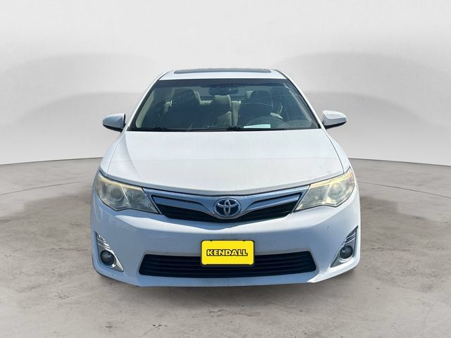 Used 2012 Toyota Camry XLE w/ Leather Pkg FWD image 2