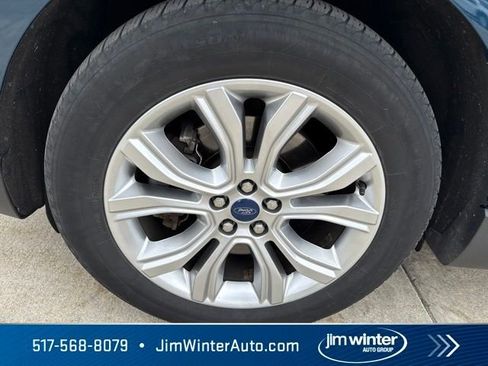Used 2020 Ford Edge Titanium w/ Equipment Group 301A AWD/4WD image 3